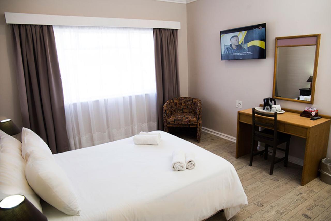 Savoy Hotel Jeffreys Bay Exterior foto